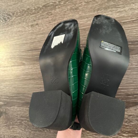 New York & Company Penny Croc Heeled Loafer - Picture 10 of 10